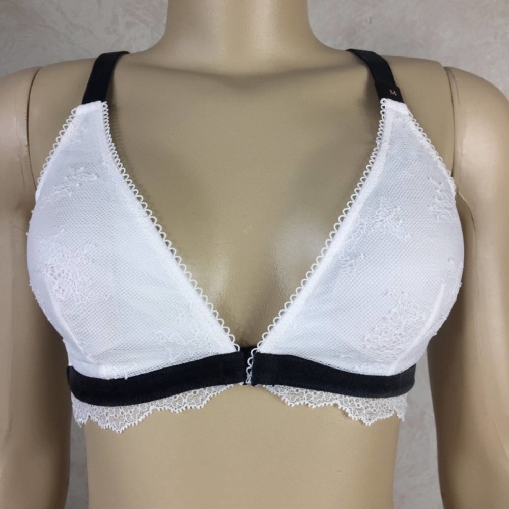 Victoria’s Secret White/Black Velvet Bralette Front Closure